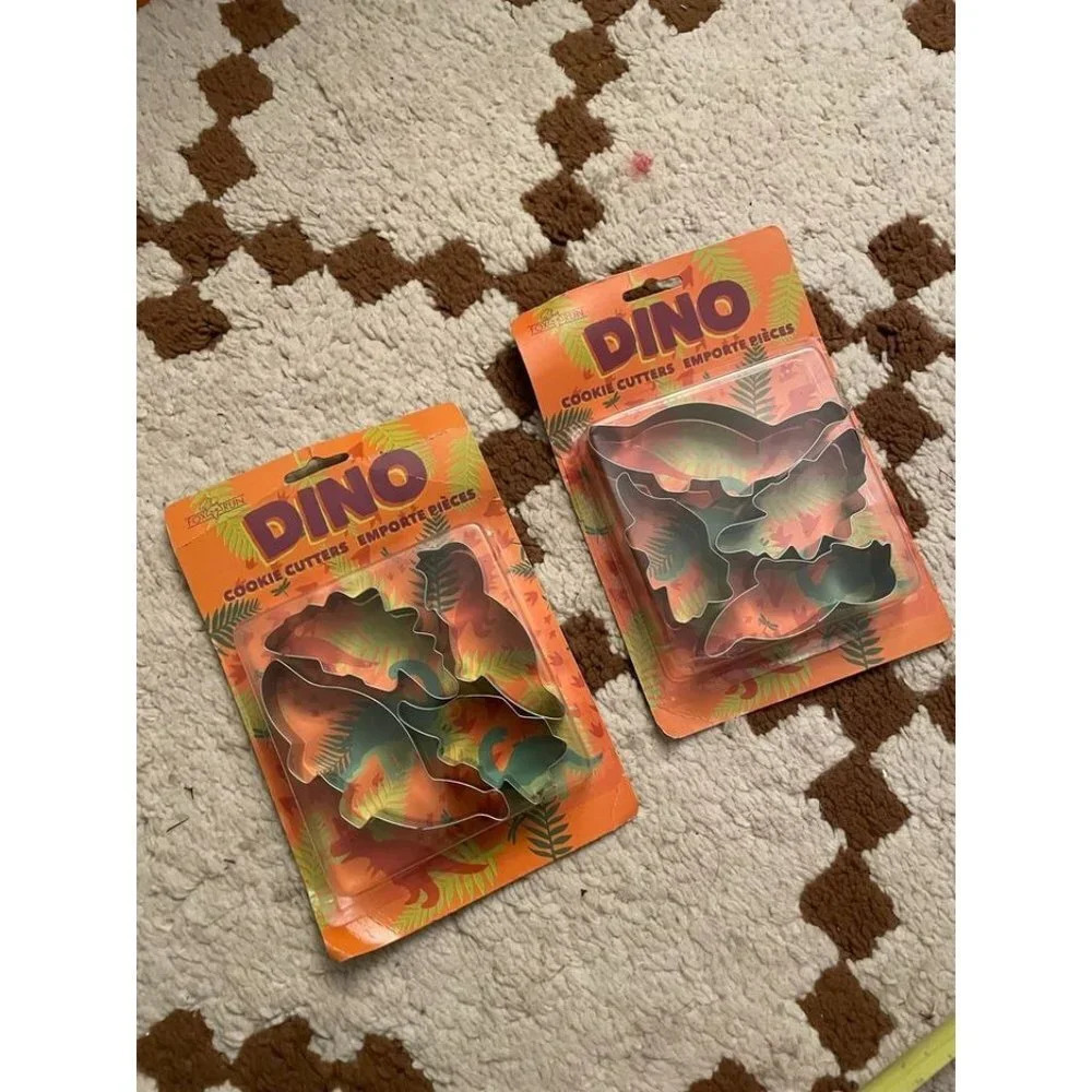 2 DINO Cookie Cutters NEW